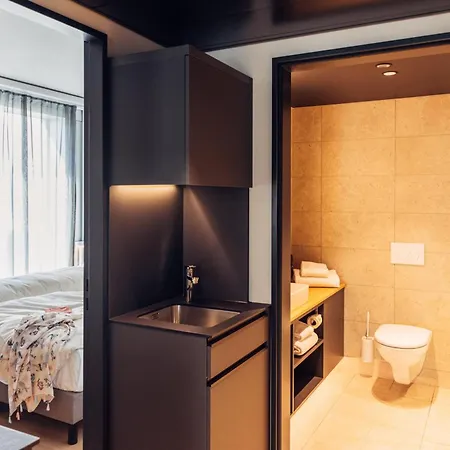 Hotel Harry's Bern-expo 4*