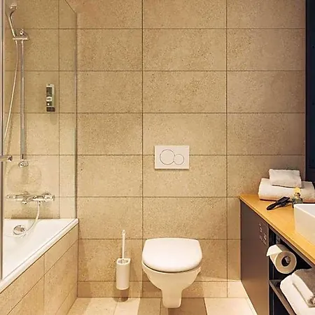 Hotel Harry's Bern-expo 4*