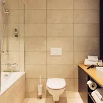 Harry's Bern-expo Отель 4*